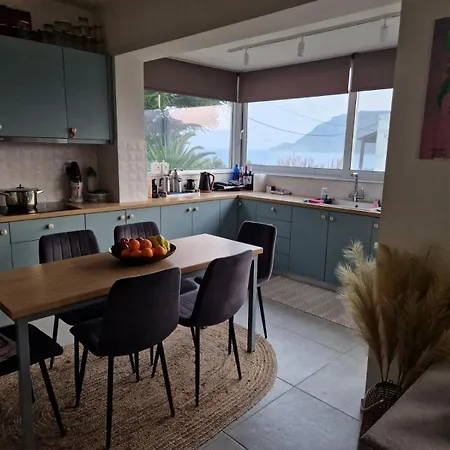 Sea View Luxury Appartement *